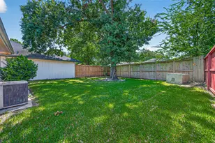 9303 Autumn Harvest Dr, Houston, TX 77064 - Photo 29