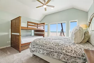 19023 Kahala Dr E, Galveston, TX 77554 - Photo 27