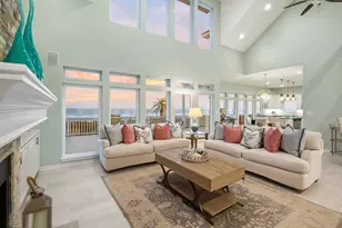 19023 Kahala Dr E, Galveston, TX 77554 - Photo 9
