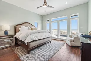 19023 Kahala Dr E, Galveston, TX 77554 - Photo 17
