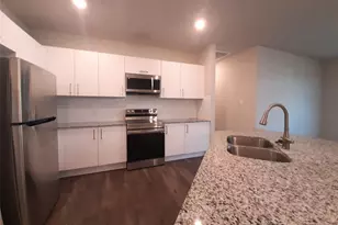 9881 Grosbeak Ln, Magnolia, TX 77354 - Photo 7