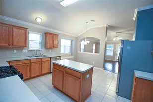 6104 Promenade Ln, Pearland, TX 77584 - Photo 7