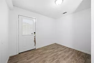 6911 Foxport Ln, Humble, TX 77338 - Photo 11