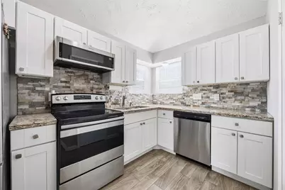 6911 Foxport Lane, Humble, TX 77338 - Photo 9