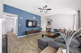 6911 Foxport Ln, Humble, TX 77338 - Photo 5