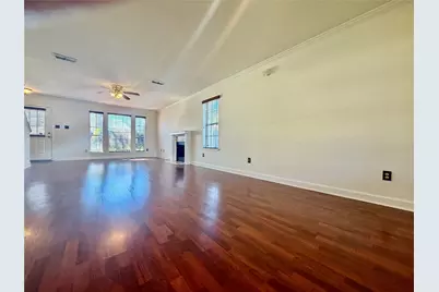 16907 Dusty Mill Drive W, Sugar Land, TX 77498 - Photo 5