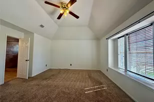 16907 Dusty Mill Dr W, Sugar Land, TX 77498 - Photo 13