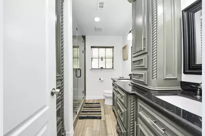 24 Woody Creek Drive, Conroe, TX 77301 - Photo 9