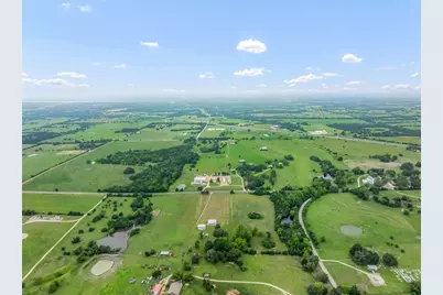 493 Hodde Road, Carmine, TX 78932 - Photo 3