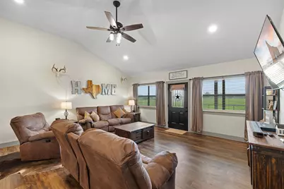 493 Hodde Road, Carmine, TX 78932 - Photo 11