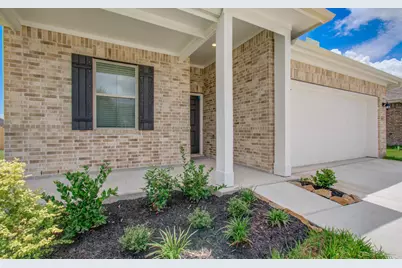 8438 Quiet Bay Drive, Baytown, TX 77523 - Photo 7