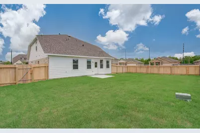 8438 Quiet Bay Drive, Baytown, TX 77523 - Photo 41