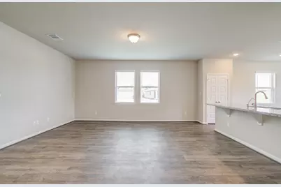 8438 Quiet Bay Drive, Baytown, TX 77523 - Photo 13