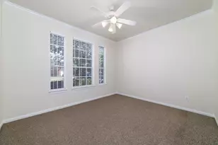 15111 Snow Hill Ct, Sugar Land, TX 77498 - Photo 7