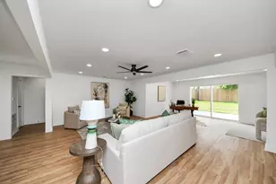 6249 Locke Ln, Houston, TX 77057 - Photo 15