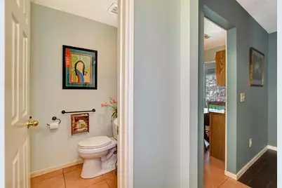 123 W Trillium Court, The Woodlands, TX 77381 - Photo 11