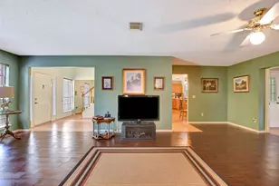 123 W Trillium Ct, The Woodlands, TX 77381 - Photo 7