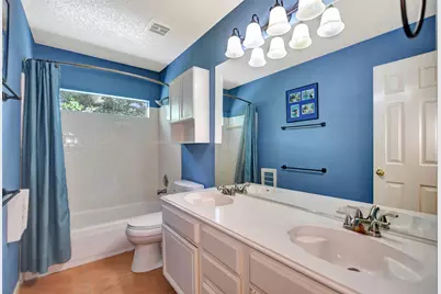 123 W Trillium Court, The Woodlands, TX 77381 - Photo 37