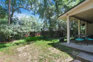 123 W Trillium Ct, The Woodlands, TX 77381 - Photo 41