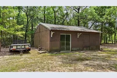 412 Commanche Trail, Wallisville, TX 77597 - Photo 27