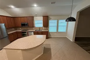 31 W Spindle Tree Cir, The Woodlands, TX 77382 - Photo 21