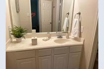 31 W Spindle Tree Circle W, The Woodlands, TX 77382 - Photo 15