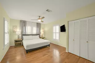 1919 W McKinney St, Houston, TX 77019 - Photo 5