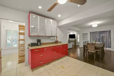 1919 W McKinney Street, Houston, TX 77019 - Photo 11