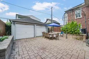 1919 W McKinney St, Houston, TX 77019 - Photo 47