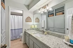 15122 Forest Lodge Dr, Houston, TX 77070 - Photo 23