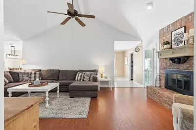 15122 Forest Lodge Drive, Houston, TX 77070 - Photo 9