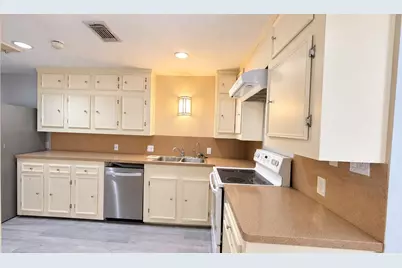 1414 Stanford Street, Houston, TX 77019 - Photo 5