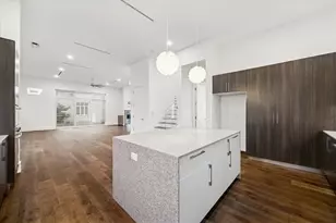 1430 Lake Pointe Pkwy, Sugar Land, TX 77478 - Photo 5