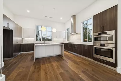 1430 Lake Pointe Parkway, Sugar Land, TX 77478 - Photo 3