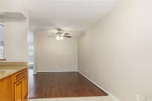 13206 Ensley Wood Dr, Houston, TX 77082 - Photo 9