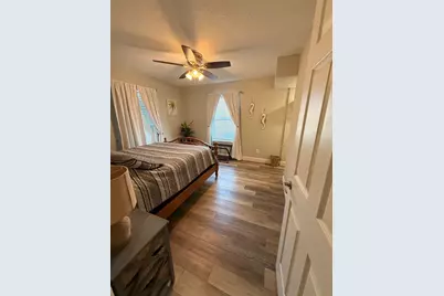 1401 12th Street, Galveston, TX 77550 - Photo 17