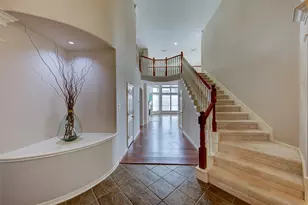 2619 Emerald Springs Ct, Pearland, TX 77584 - Photo 3
