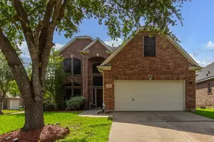 2619 Emerald Springs Ct, Pearland, TX 77584 - Photo 1