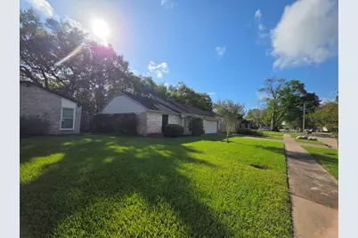 1326 Ashwood Drive, Sugar Land, TX 77498 - Photo 3