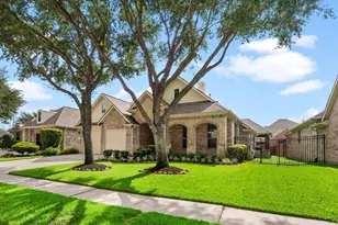 14810 Bonhamford Ct, Humble, TX 77396 - Photo 37