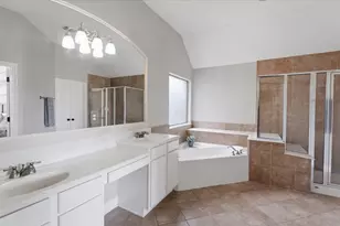 14810 Bonhamford Ct, Humble, TX 77396 - Photo 21