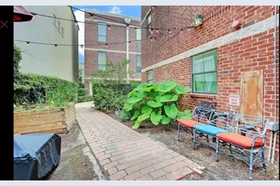 118 McGowen Street #E, Houston, TX 77006 - Photo 31