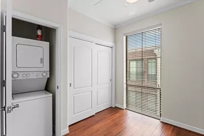 118 McGowen Street #E, Houston, TX 77006 - Photo 23