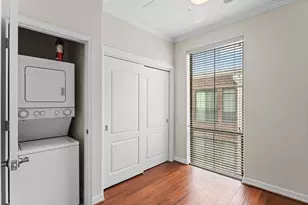 118 McGowen St, Houston, TX 77006 - Photo 23