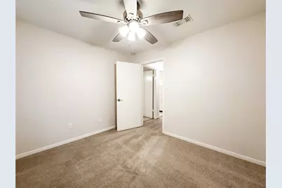 33 N Rain Forest Court, The Woodlands, TX 77380 - Photo 15