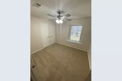 33 N Rain Forest Court, The Woodlands, TX 77380 - Photo 7