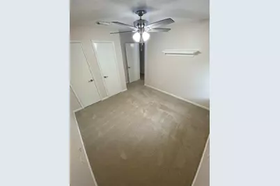 33 N Rain Forest Court, The Woodlands, TX 77380 - Photo 11