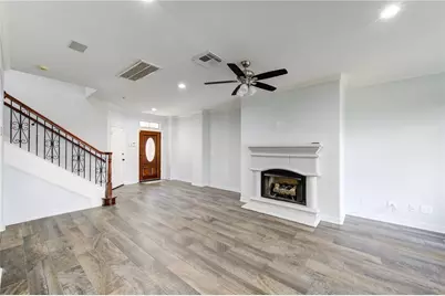 4340 Lake Walk Court, Missouri City, TX 77459 - Photo 11