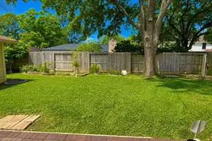 14906 Brookpoint Dr, Houston, TX 77062 - Photo 27