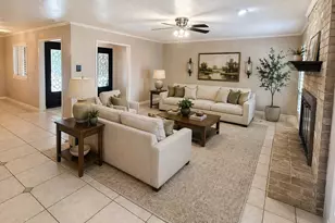 14906 Brookpoint Dr, Houston, TX 77062 - Photo 1